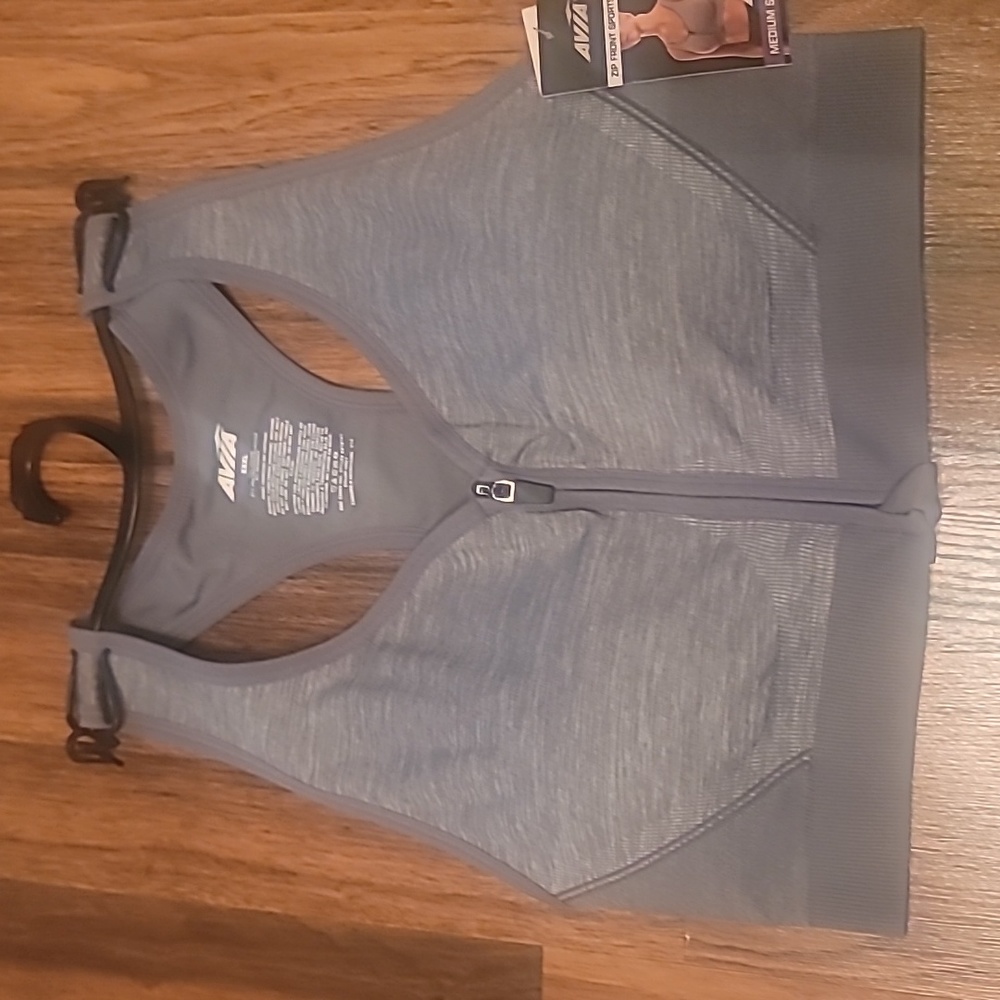 SPORTS BRA...